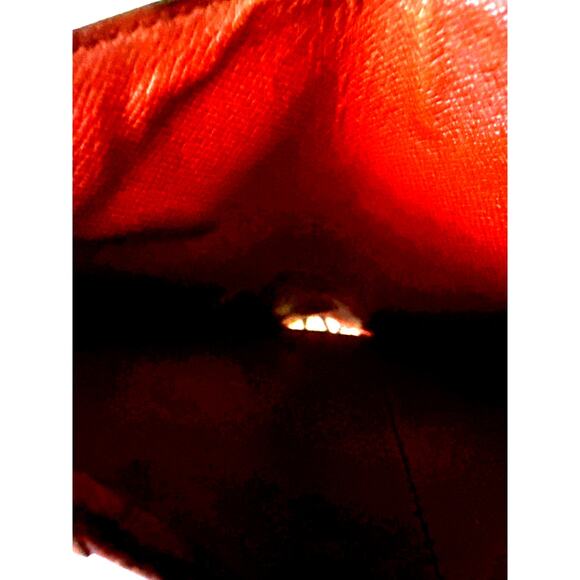 Louis Vuitton Kisslock Portefeuille Monogram Bifold Wallet and Dustbag - Picture 12 of 12